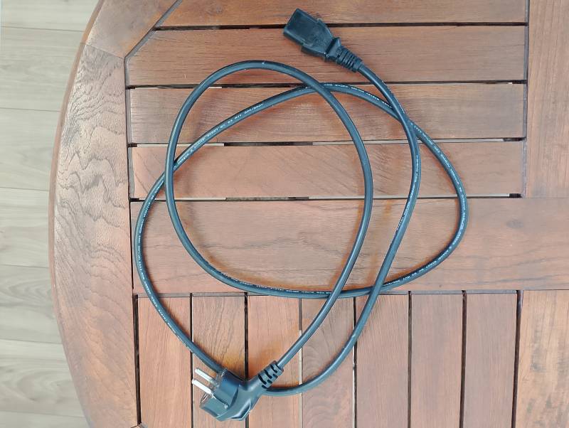 dmd_power_wire_1.jpg
